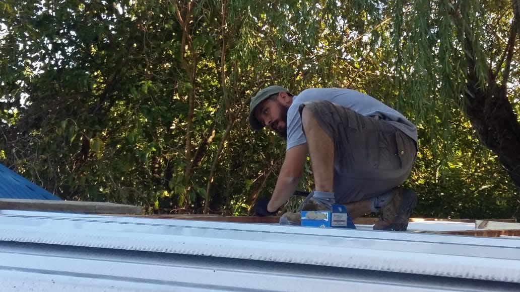Trabajo de construcción realizado para dar forma a Om Shanti